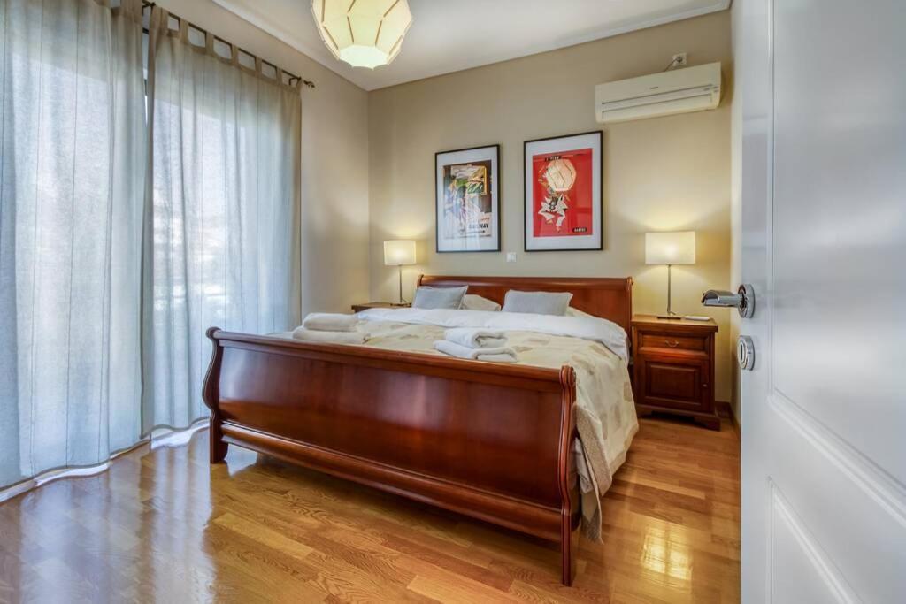 אתונה Spacious Apartment In Glyfada Close To The Sea מראה חיצוני תמונה