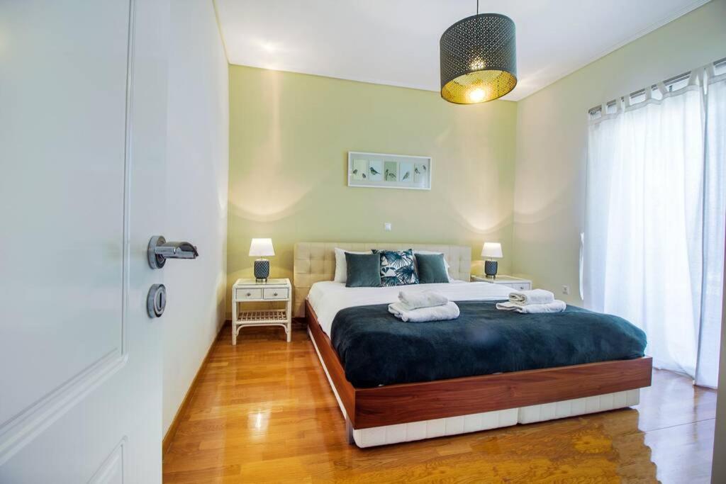 אתונה Spacious Apartment In Glyfada Close To The Sea מראה חיצוני תמונה