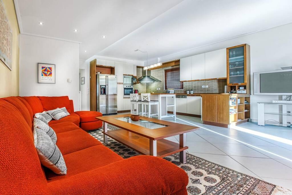 אתונה Spacious Apartment In Glyfada Close To The Sea מראה חיצוני תמונה